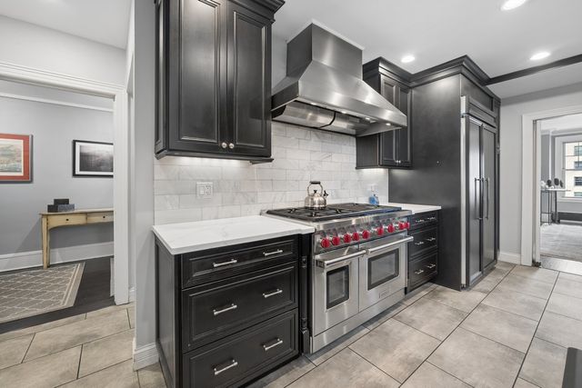 5000 S East End Avenue 15C, Chicago, IL 60615