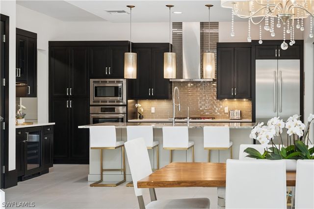 9214 Mercato WAY, Naples, FL 34108