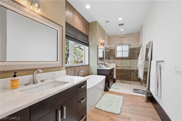 9214 Mercato WAY, Naples, FL 34108