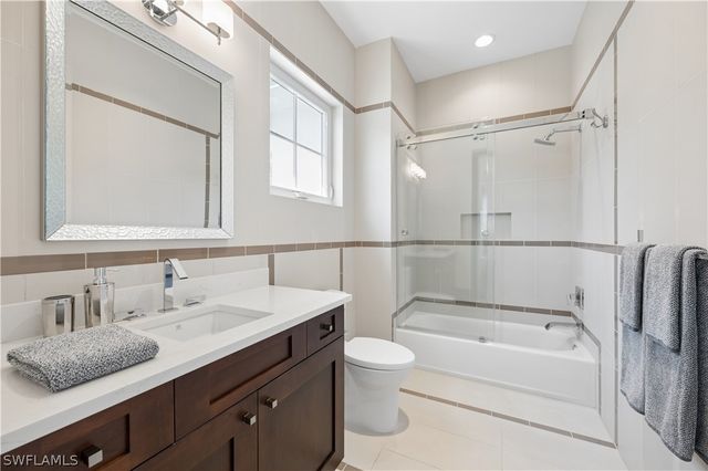 9214 Mercato WAY, Naples, FL 34108