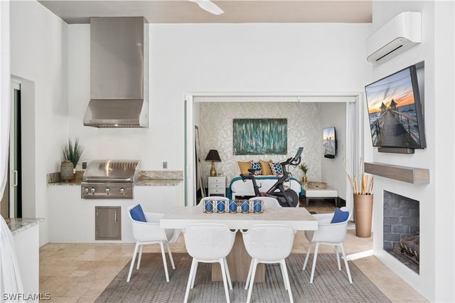 9214 Mercato WAY, Naples, FL 34108