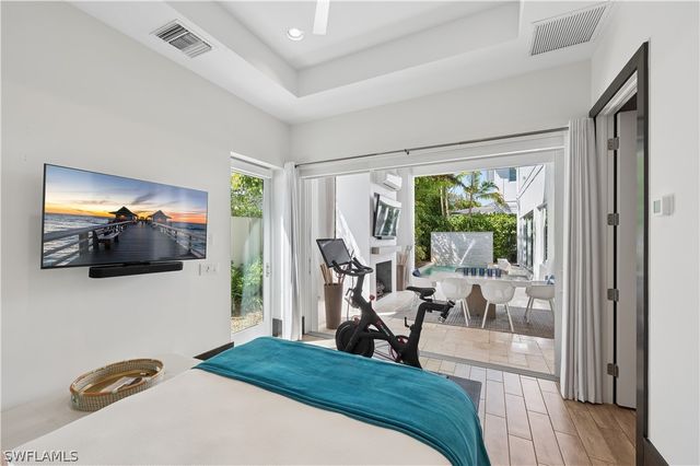 9214 Mercato WAY, Naples, FL 34108