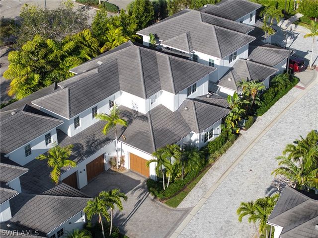 9214 Mercato WAY, Naples, FL 34108