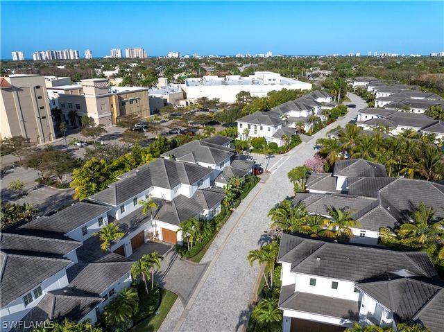 9214 Mercato WAY, Naples, FL 34108