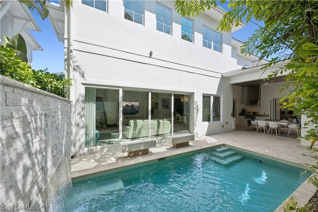 9214 Mercato WAY, Naples, FL 34108