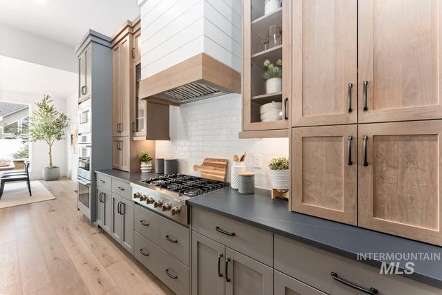 14293 N Hornbill Way, Boise, ID 83714