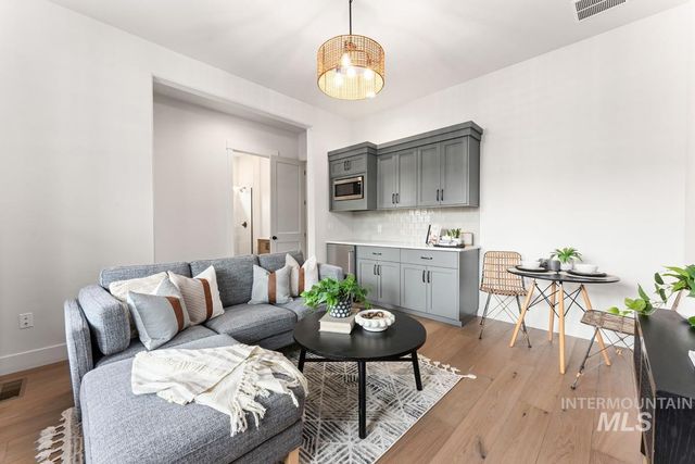 14293 N Hornbill Way, Boise, ID 83714