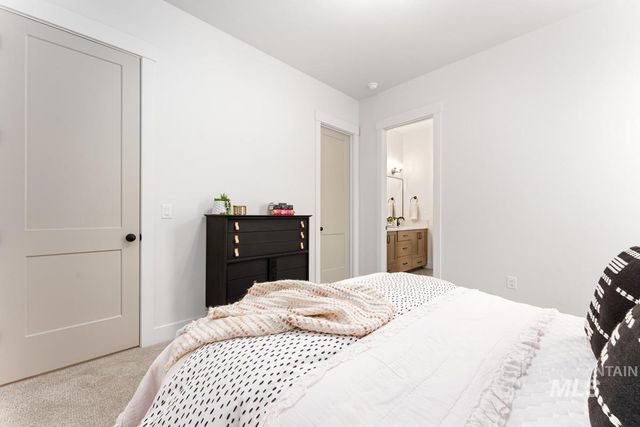 14293 N Hornbill Way, Boise, ID 83714