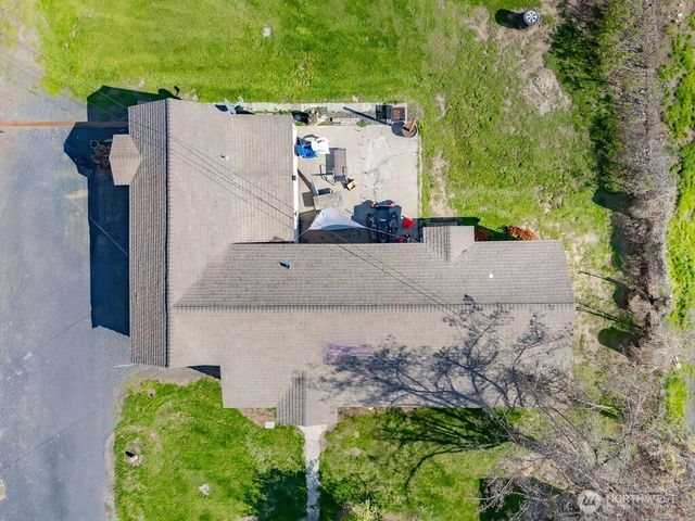 2001 W 2003 Lakeside Drive, Moses Lake, WA 98837