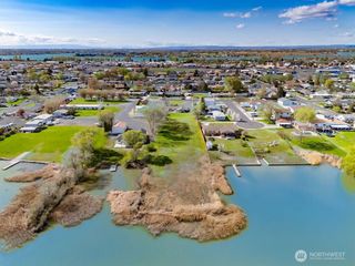 2001 W 2003 Lakeside Drive, Moses Lake, WA 98837