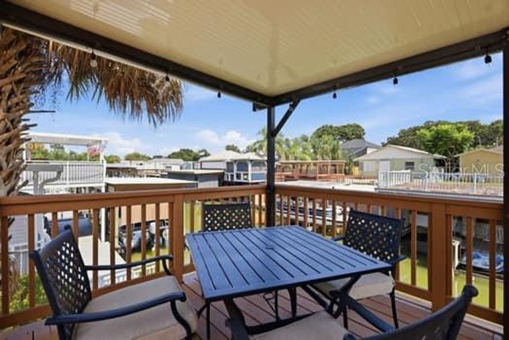 Image 20 of property listing at 175 RANDLE AVENUE, Oak Hill, FL 32759