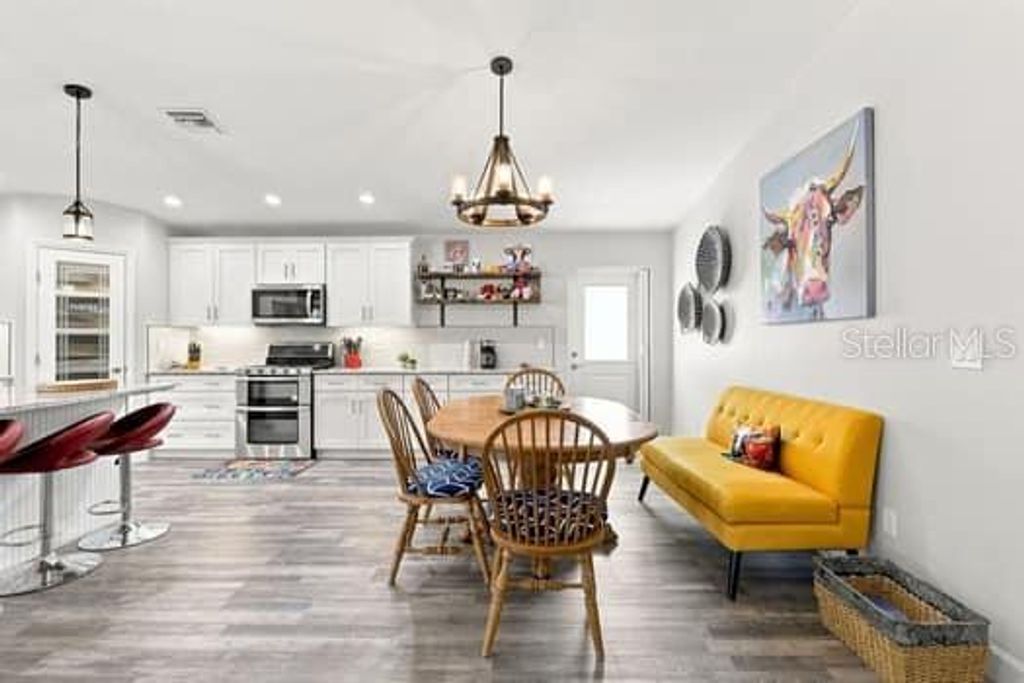 Image 4 of property listing at 175 RANDLE AVENUE, Oak Hill, FL 32759