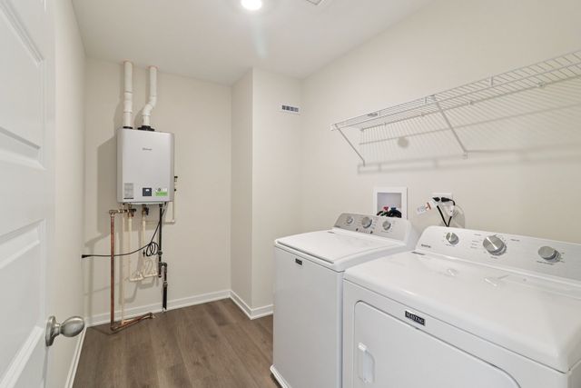 1721 Stable Lane, Aurora, IL 60503