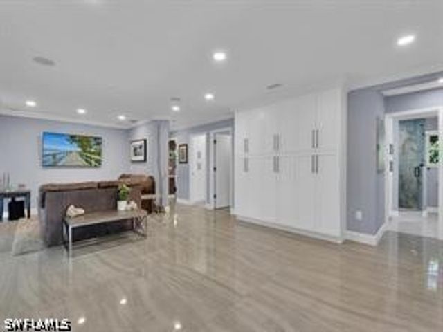 1902 Princess CT, Naples, FL 34110