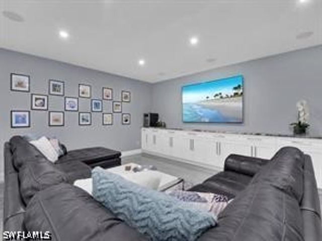 1902 Princess CT, Naples, FL 34110