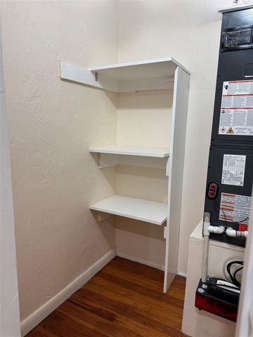 1573 NE 33rd Street, Oakland Park, FL 33334