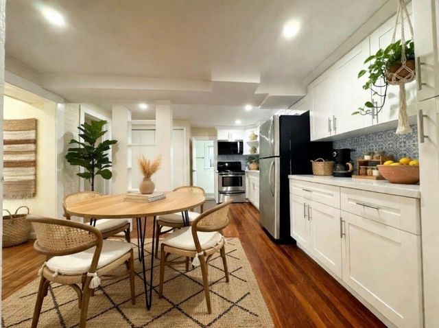 1573 NE 33rd Street, Oakland Park, FL 33334