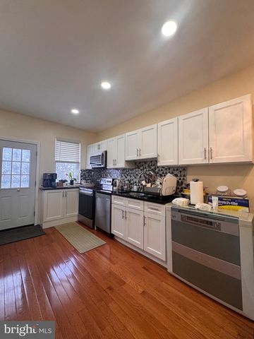 5736 N 5TH ST, Philadelphia, PA 19120