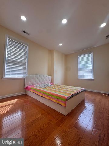 5736 N 5TH ST, Philadelphia, PA 19120