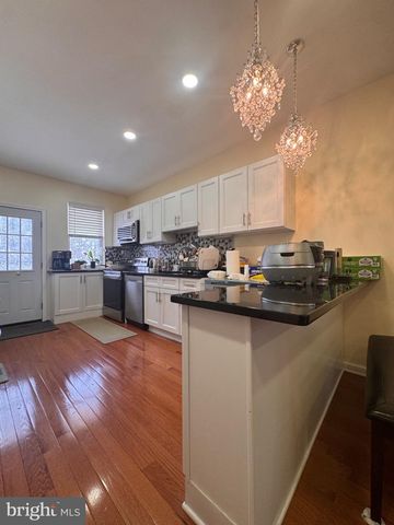 5736 N 5TH ST, Philadelphia, PA 19120