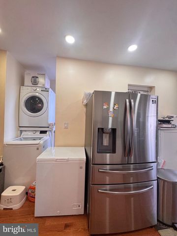 5736 N 5TH ST, Philadelphia, PA 19120
