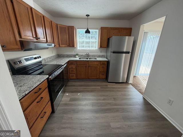 9292 Settlers Grove Road NE, Covington, GA 30014