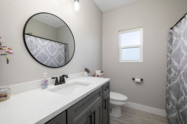 13421 W Farm Road 194, Billings, MO 65610