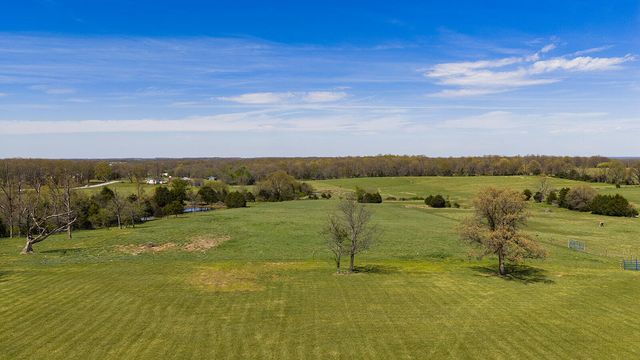 13421 W Farm Road 194, Billings, MO 65610