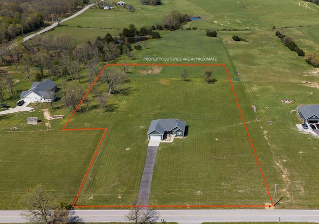 13421 W Farm Road 194, Billings, MO 65610