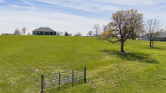 13421 W Farm Road 194, Billings, MO 65610