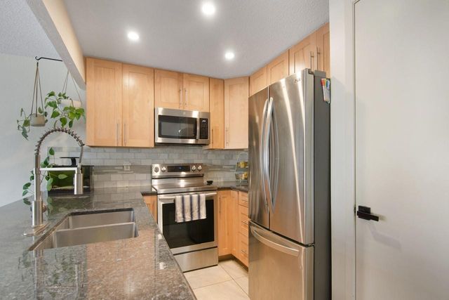 11681 Village Place Drive 257, Houston, TX 77077