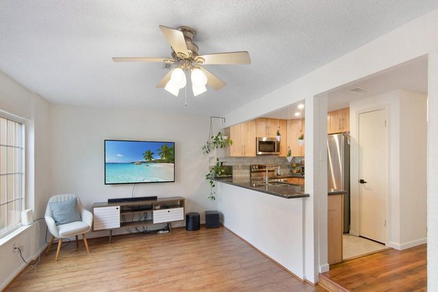 11681 Village Place Drive 257, Houston, TX 77077