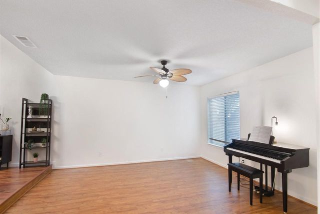 11681 Village Place Drive 257, Houston, TX 77077