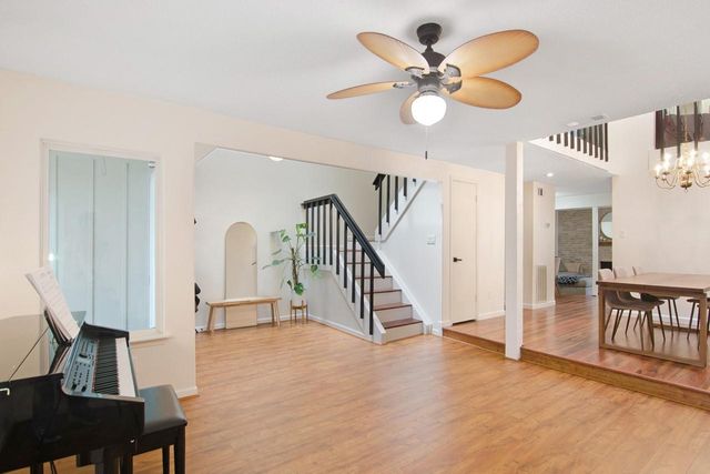 11681 Village Place Drive 257, Houston, TX 77077