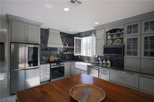 3018 Via Sarafina Drive, Henderson, NV 89052