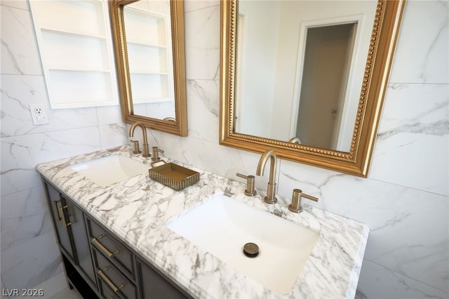 3018 Via Sarafina Drive, Henderson, NV 89052