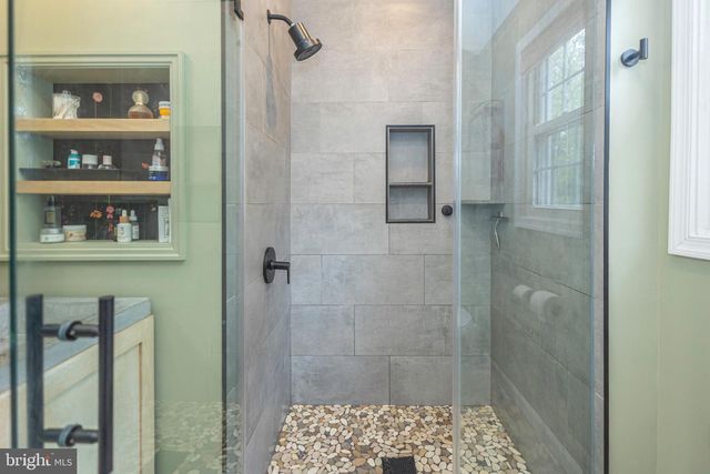 71 OAK DR, Doylestown, PA 18901