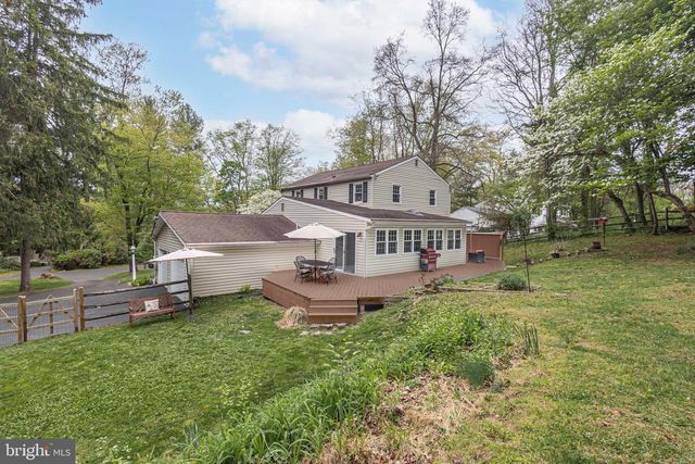 71 OAK DR, Doylestown, PA 18901