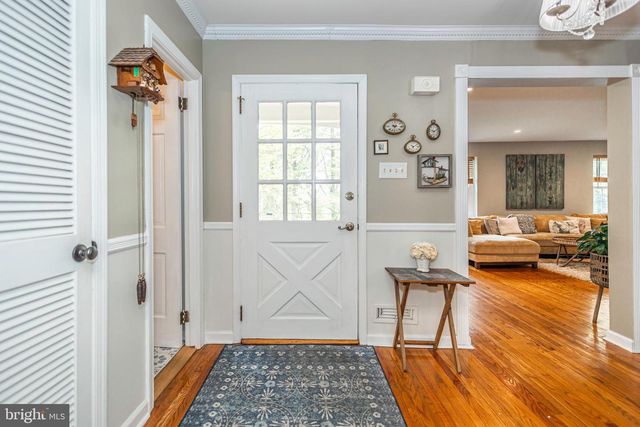 71 OAK DR, Doylestown, PA 18901