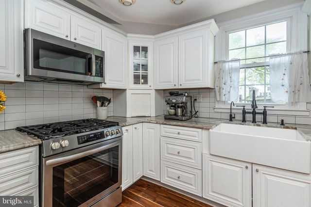 71 OAK DR, Doylestown, PA 18901
