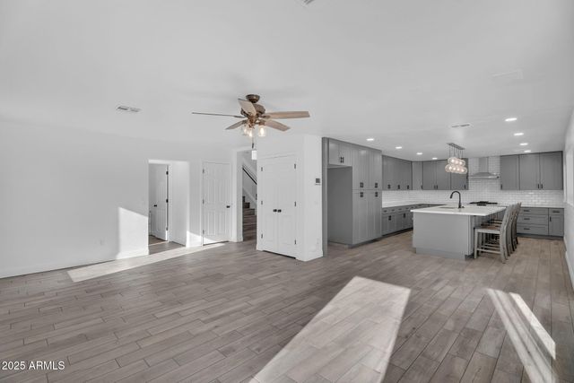 31603 N ROYAL OAK Way, San Tan Valley, AZ 85143