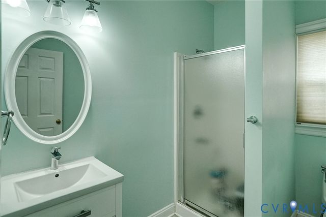 8805 Eli Pl, Glen Allen, VA 23060