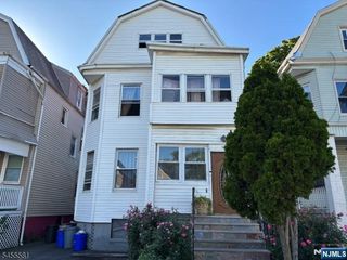 93 Steuben Street, East Orange, NJ 07018