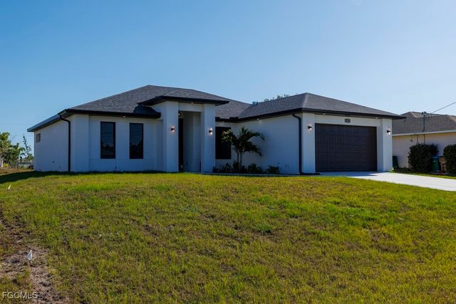 2124 NE 28th ST, Cape Coral, FL 33909