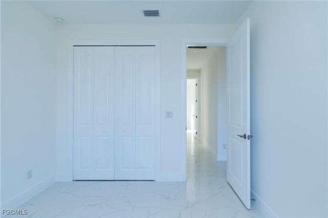 2124 NE 28th ST, Cape Coral, FL 33909