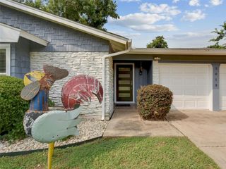 3013 Rogge LN, Austin, TX 78723