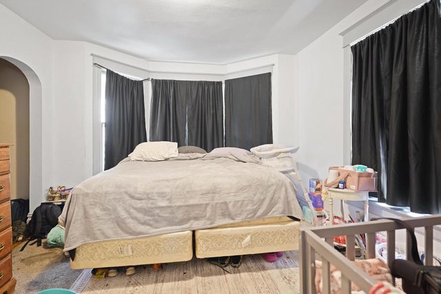 6027 37th AVENUE, Kenosha, WI 53142