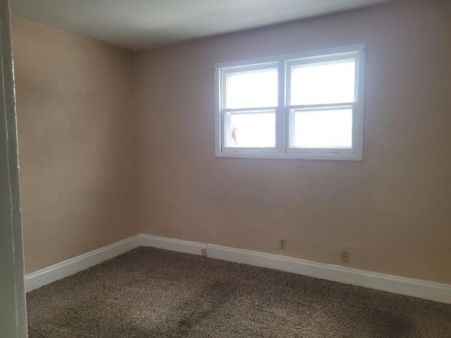 6027 37th AVENUE, Kenosha, WI 53142