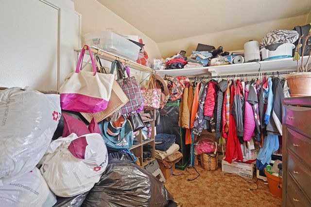 6027 37th AVENUE, Kenosha, WI 53142