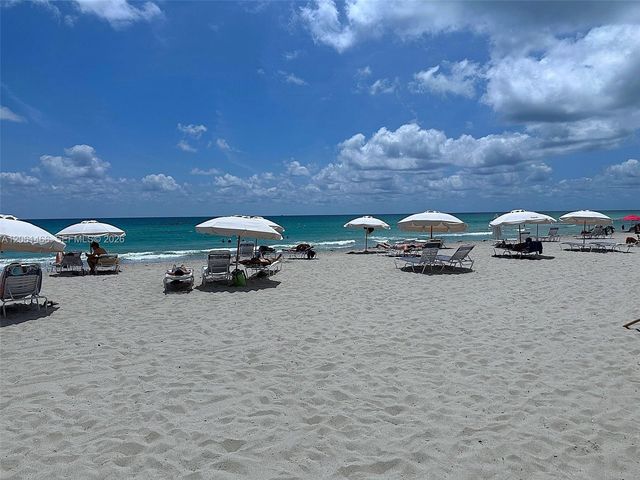 2080 S Ocean Drive 204, Hallandale Beach, FL 33009